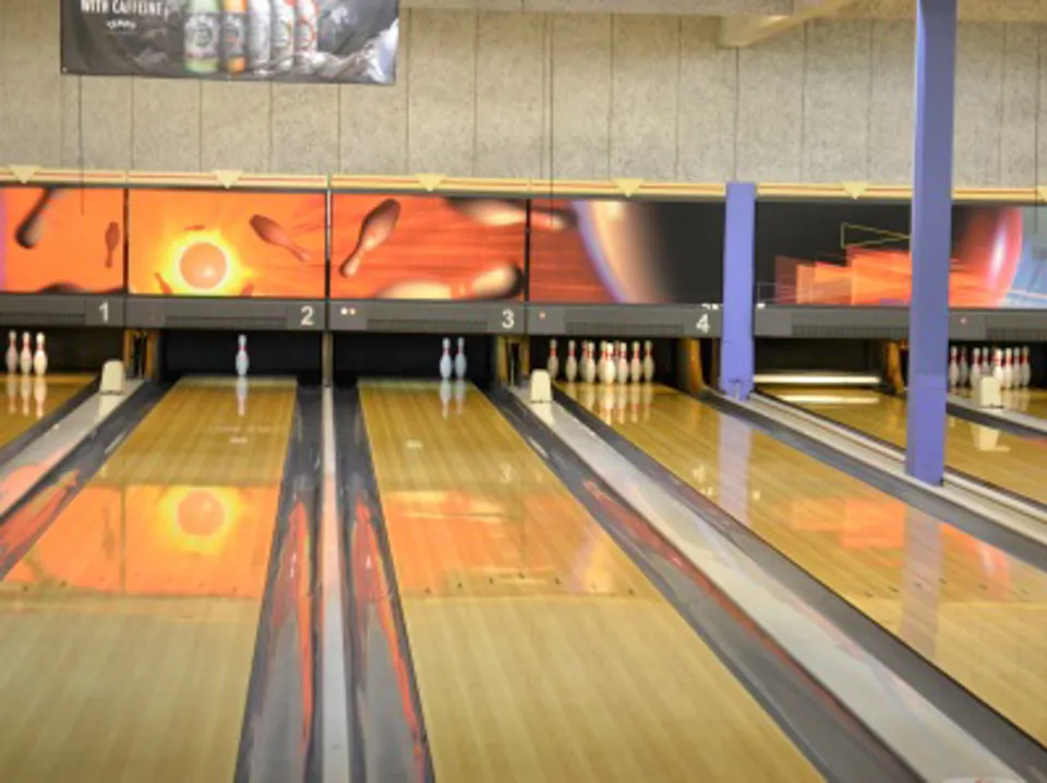 Bowling 400 300